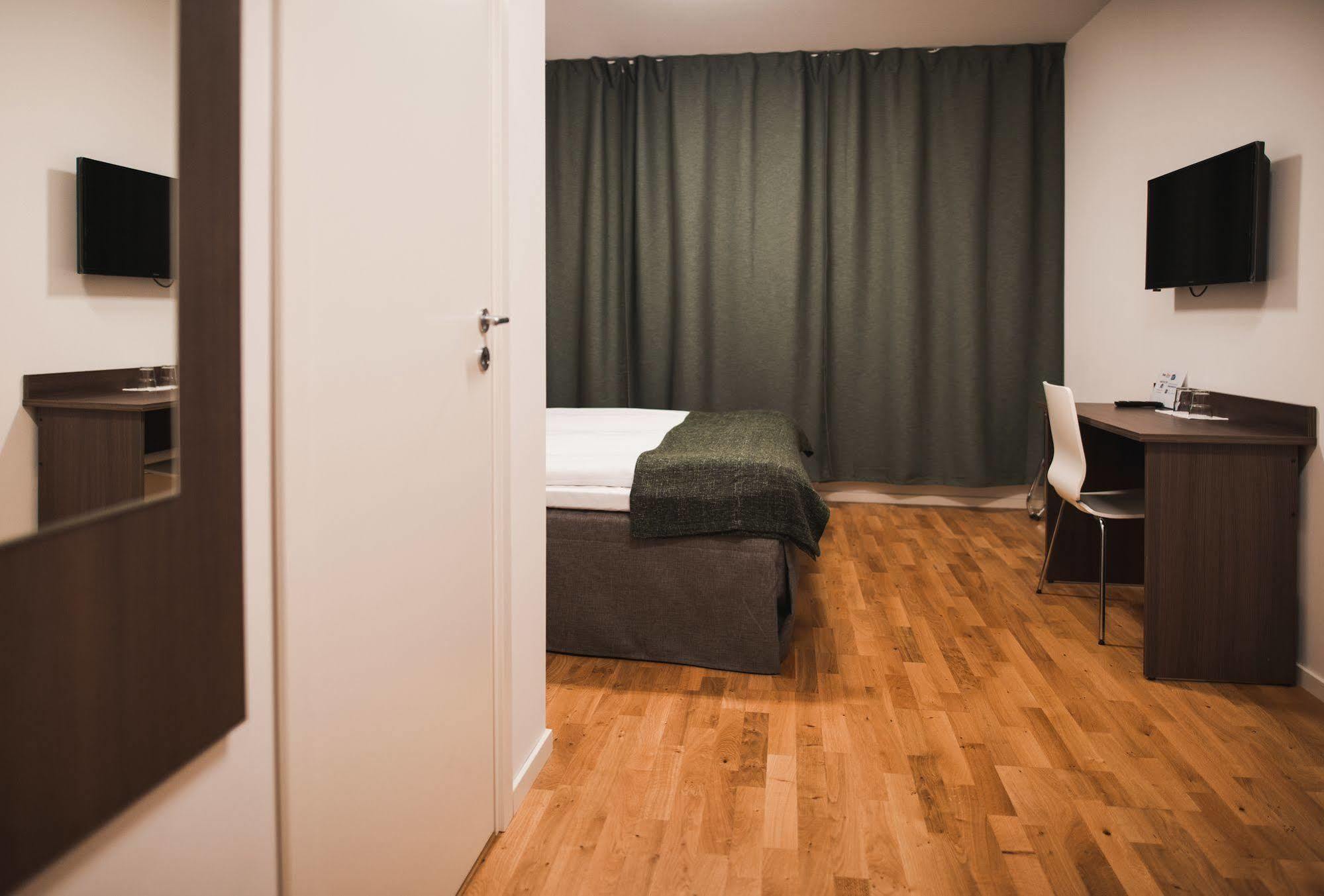 Stay Xtra Hotel Kista Estocolmo Exterior foto